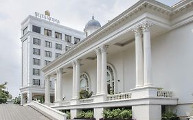 Sutasoma Hotel
